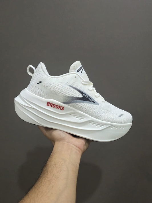 BROOKS SHOES