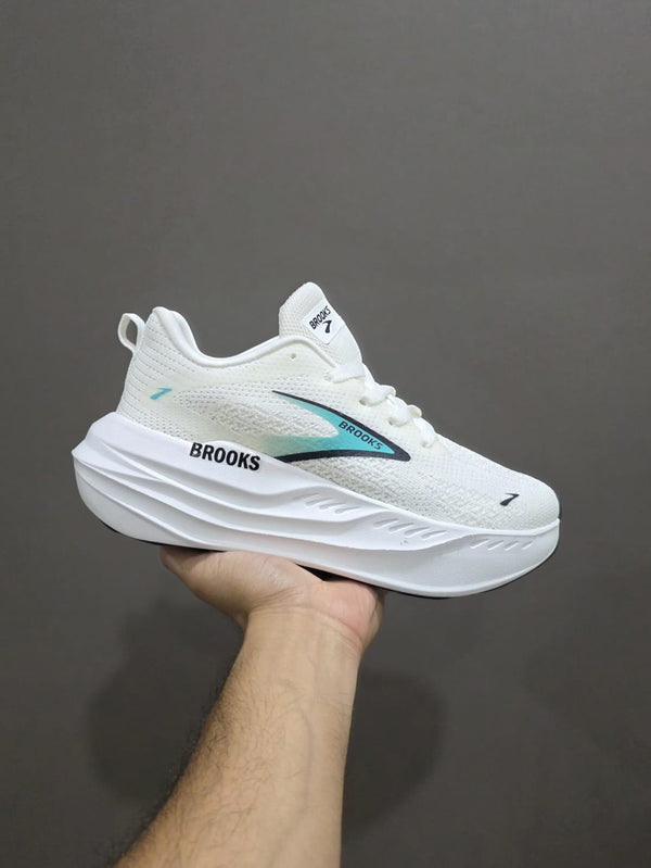 BROOKS SHOES